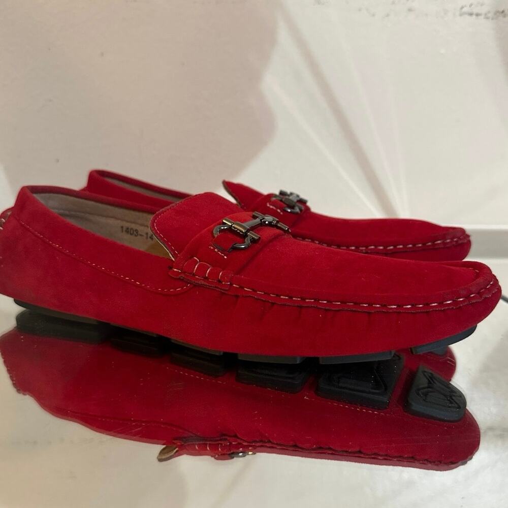 Masimo Red Mens Suede casual Driving Loafers size 10.5 New with no tags